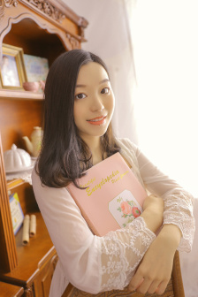 漂亮的小婊3无删减版在线观看